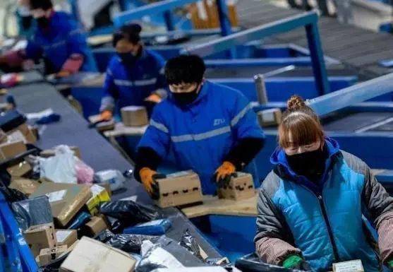 祖沖之號 62比特可編程超導量子計算原型機引領量子計算技術服務新紀元